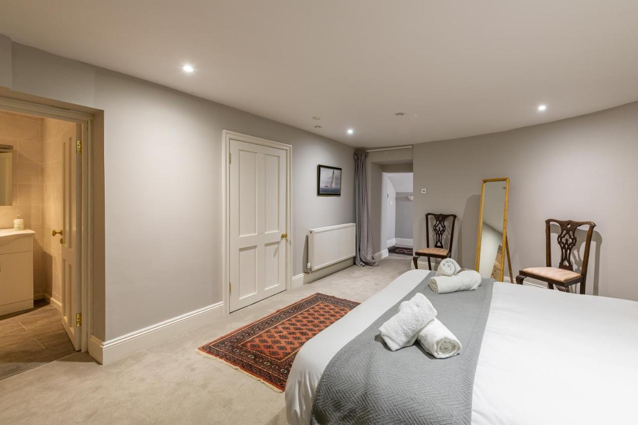 Georgian 2 Bed Apartment With 3 Bathrooms And Parking Экстерьер фото